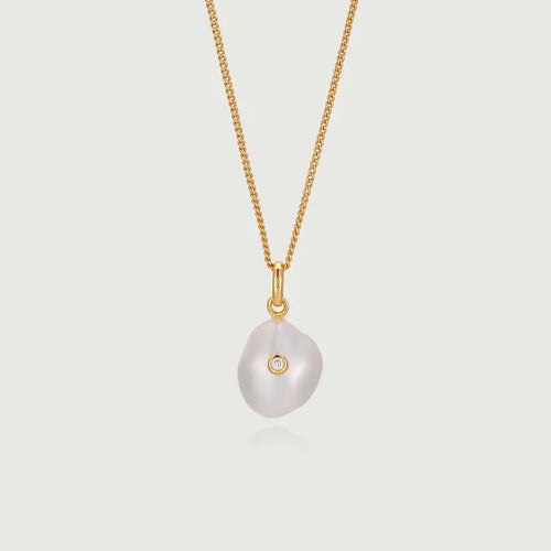 Pearl Glow Diamond Pendant