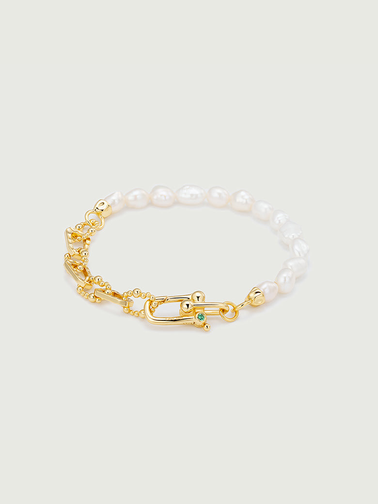 Bold Pearl Bracelet