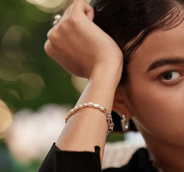 Bold Pearl Silver Bracelet