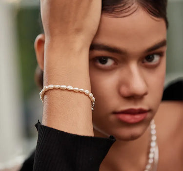 Bold Pearl Silver Bracelet