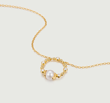 Circel Bold Pearl Necklace