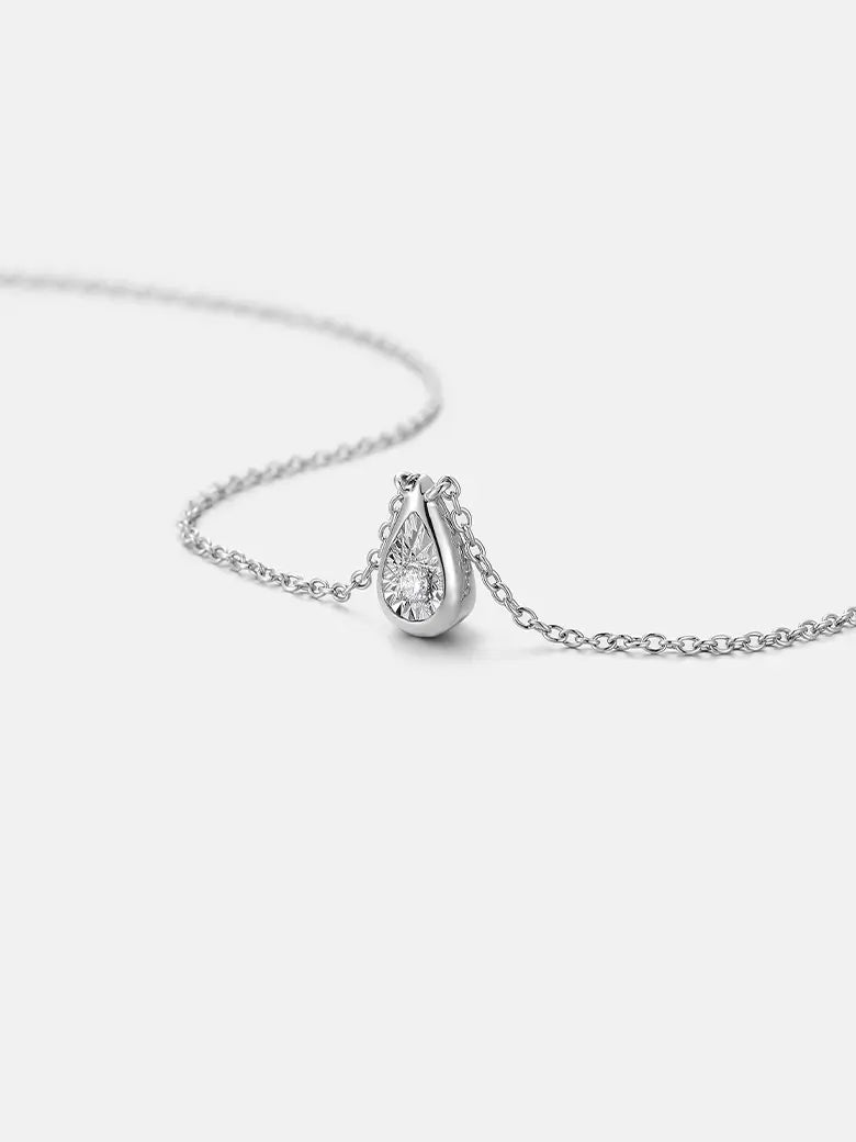Dewdrop Diamond Silver Necklace