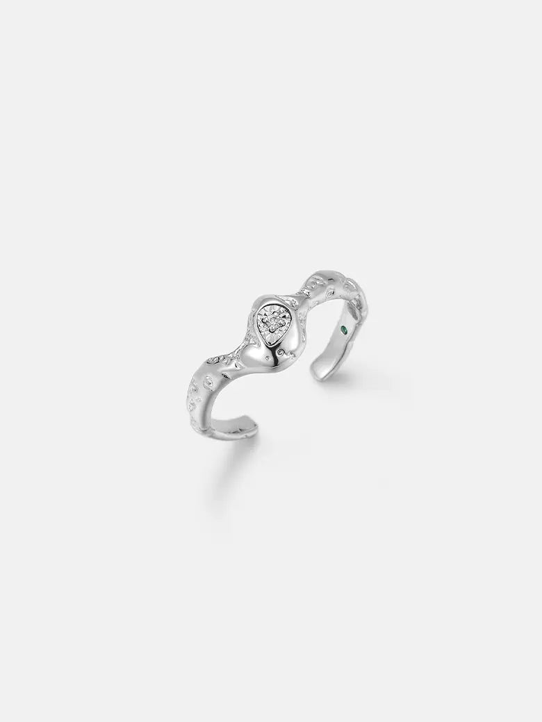 Diamond Crest Silver Ring