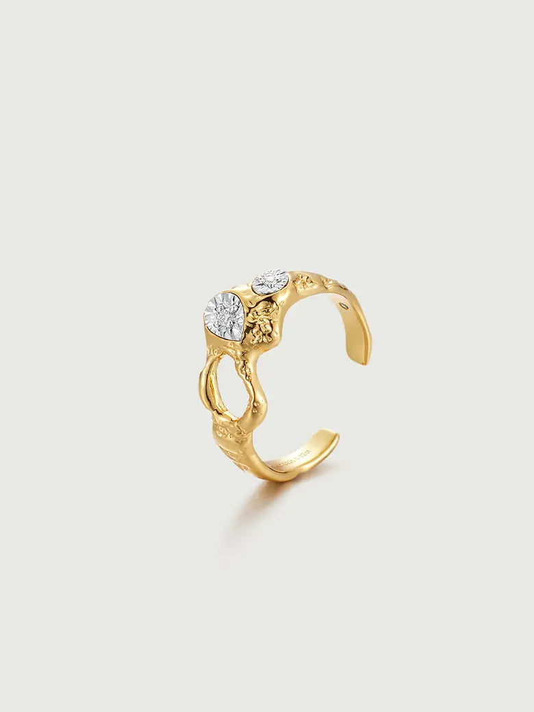 Diamond Sparkle Textured Wave Ring