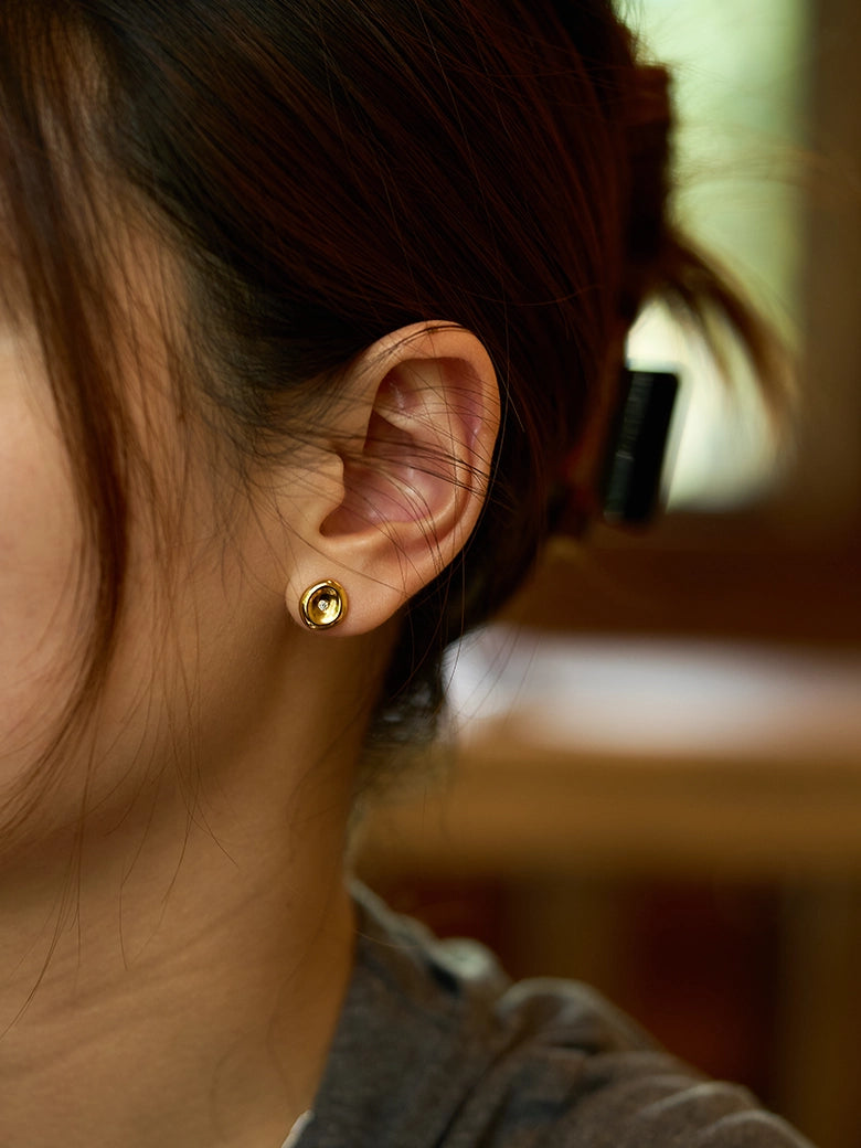 Diamond Wax Seal Studs