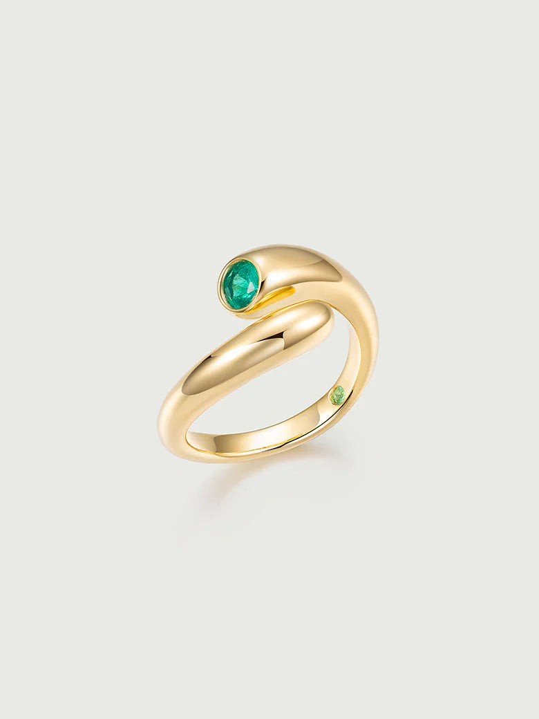 Remodeling Emerald Squiggle Crossover Ring