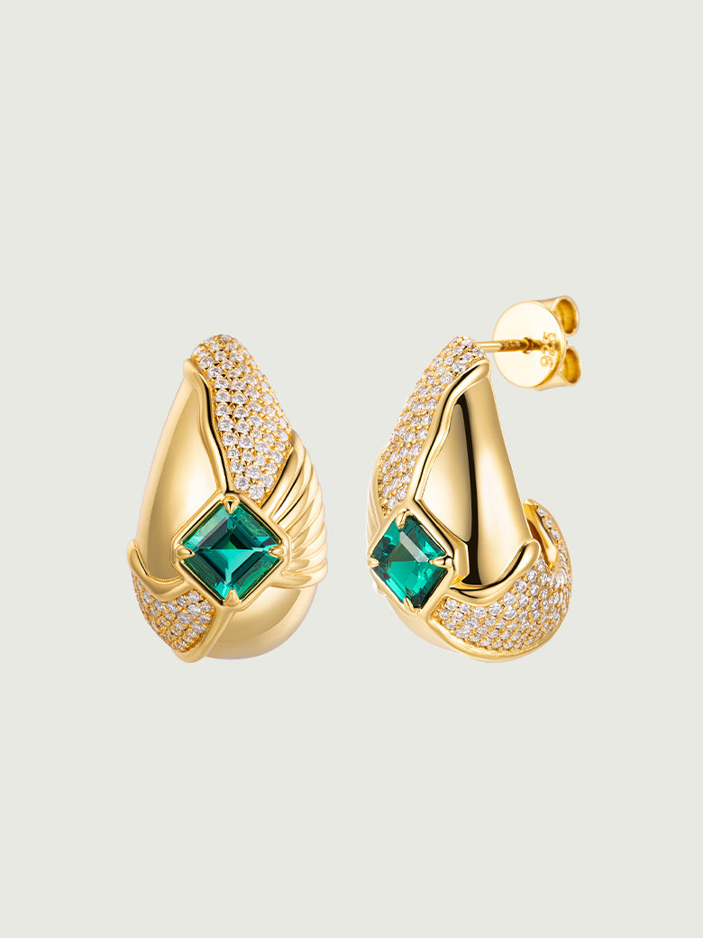 Luxe Emerald Earrings Total 2.6 Carat