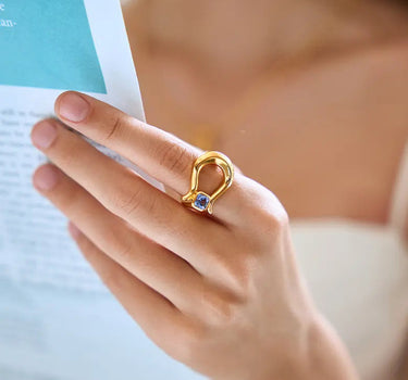 Lyre Sapphire Ring