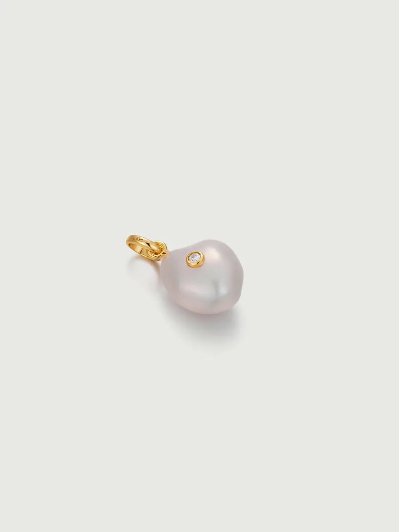 Pearl Glow Diamond Pendant