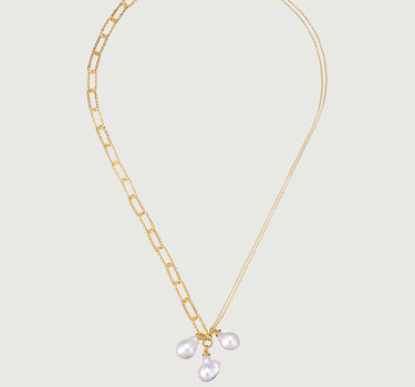 Pearl Trio Paperclick Necklace
