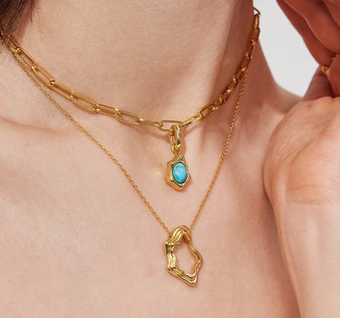 Ridge Pendant Necklace