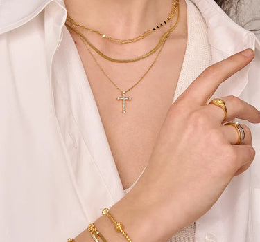 Close-up of a woman's neck showcasing
Shimmer Paperclip Chain