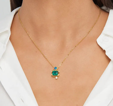 Slidable Versailles Emerald Necklace