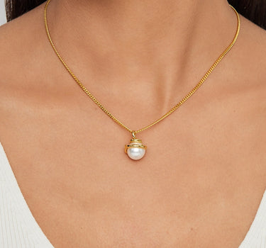 Thorns Pearl Charm Necklace